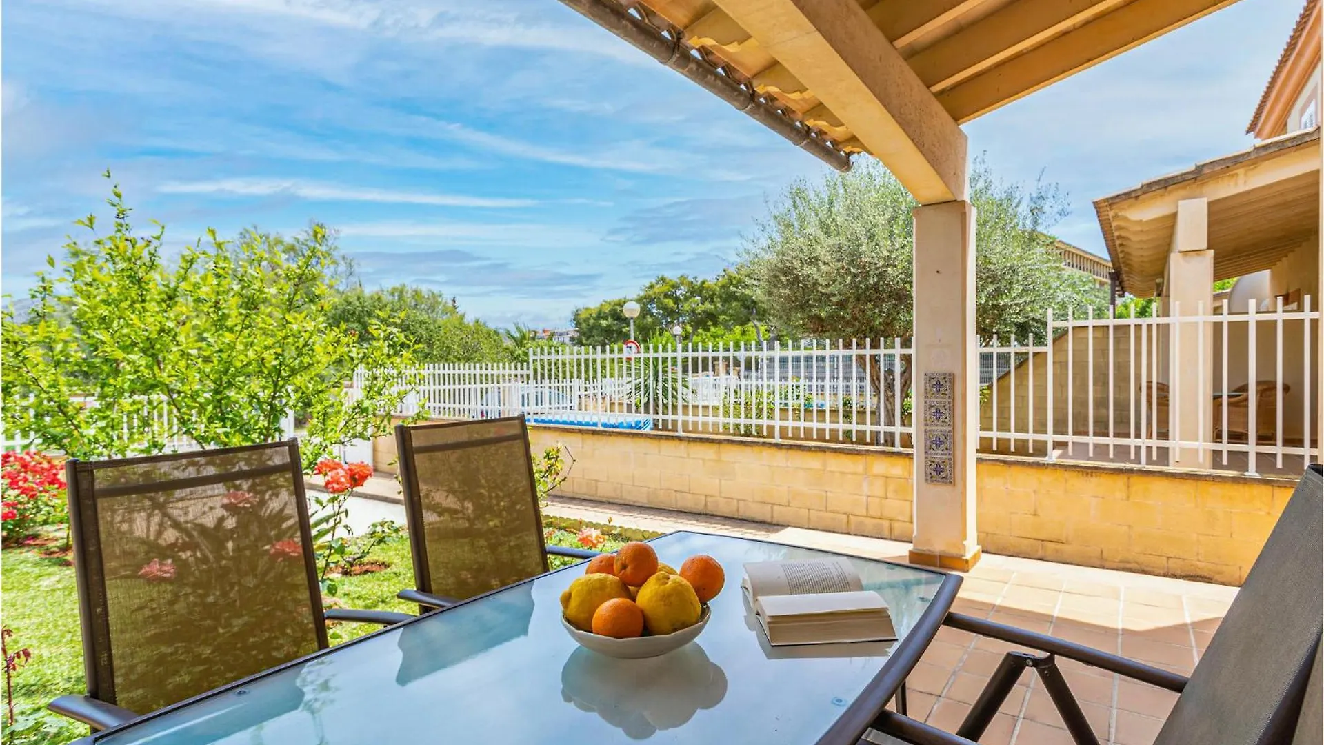 Casa de Férias 4 Bedroom Beautiful Home In Alcudia Port de Alcudia  Espanha